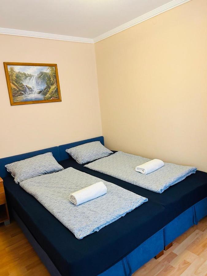 Rose Vip Apartman Villa Hajduszoboszlo Exterior photo